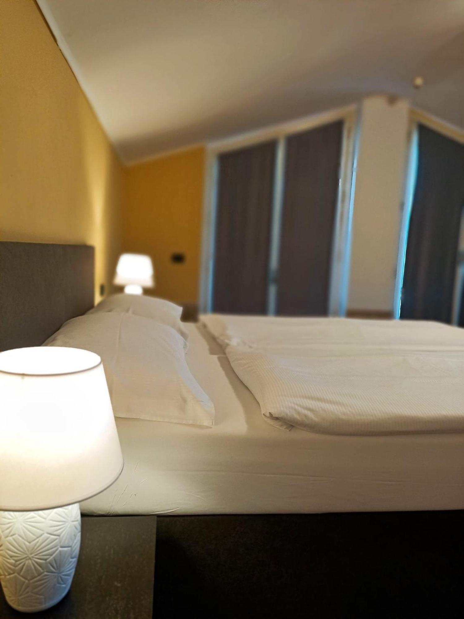Aquazzurra Resort & Aparthotel Каннобио Экстерьер фото