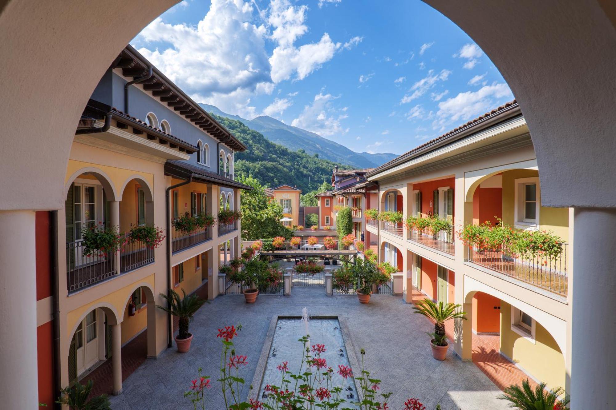 Aquazzurra Resort & Aparthotel Каннобио Экстерьер фото