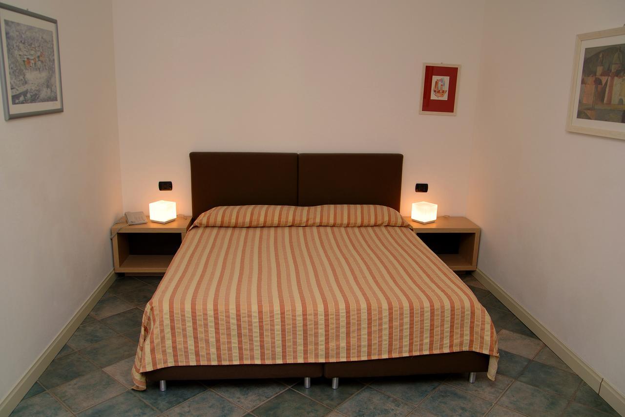 Aquazzurra Resort & Aparthotel Каннобио Экстерьер фото